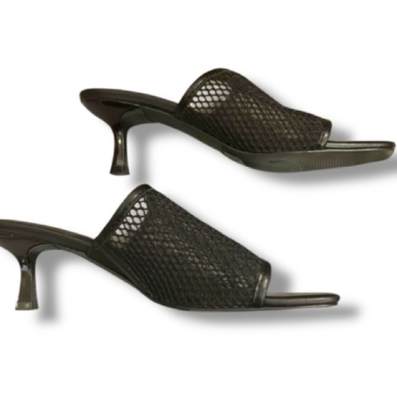 Nordstrom Abound Kitten Heels Mesh Foot Cover Thin 2 Inch Heels Size 8M, Black - Picture 1 of 9